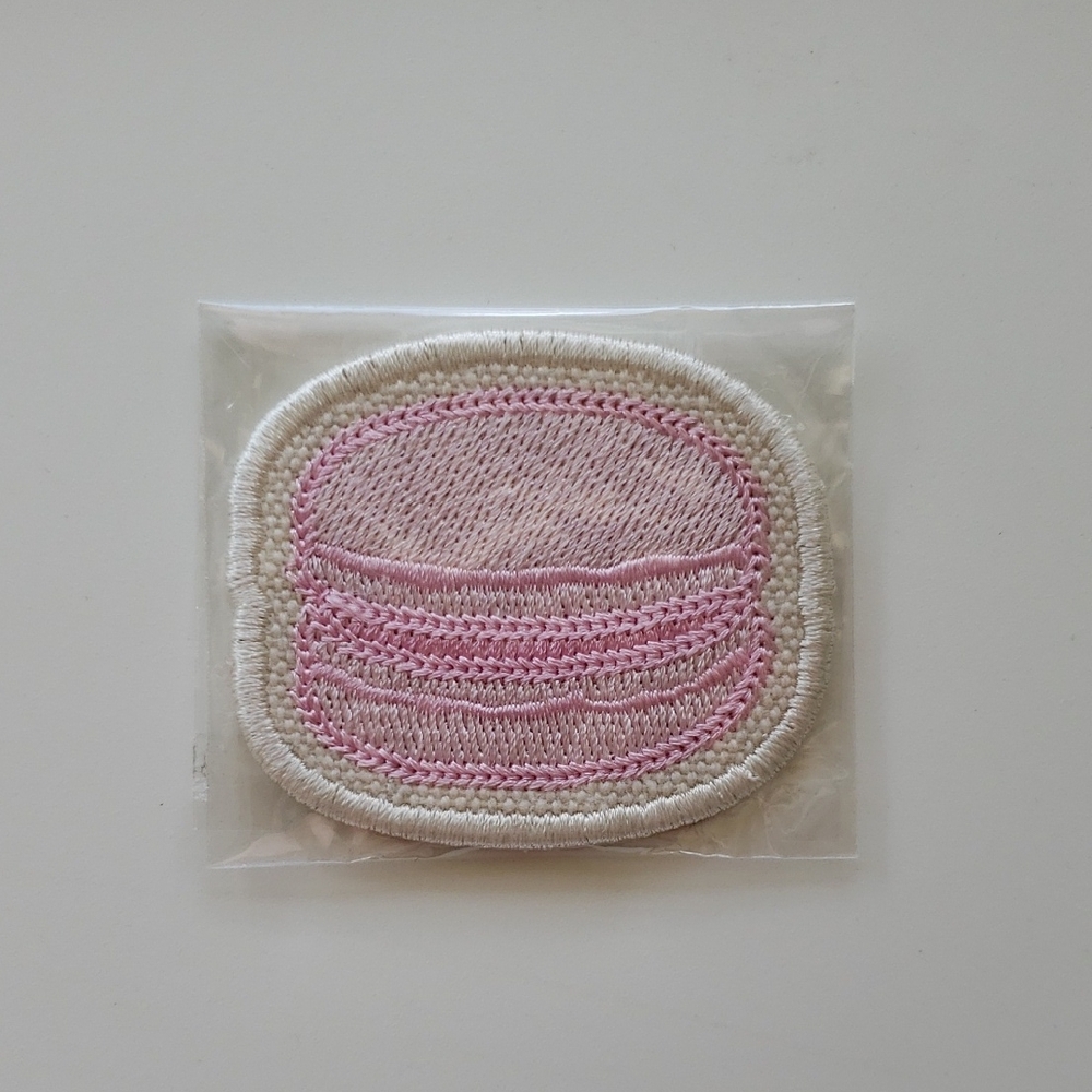 Stoney Clover Lane High Tea Macaron Patch in Pink